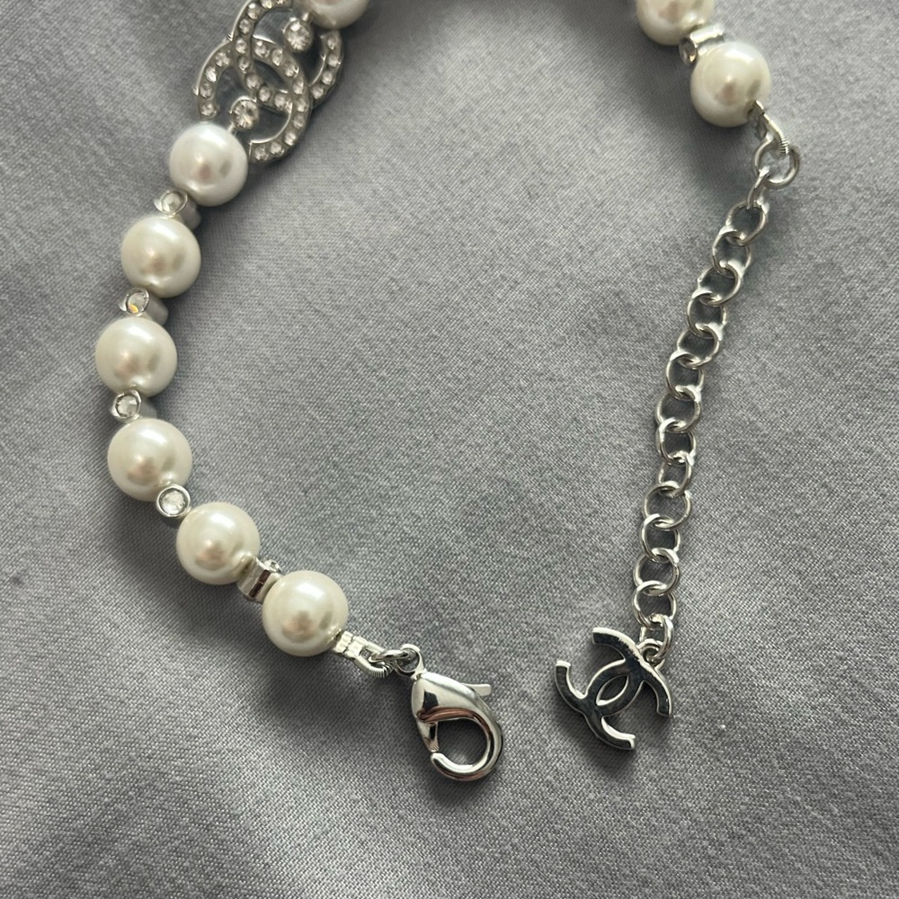 Chanel CC Crystal Pearl Bracelet Stainless Steel Faux Pearl Adjustable 6.5-9” - Picture 7 of 16